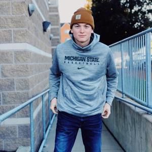 Meet your Posher, Cole